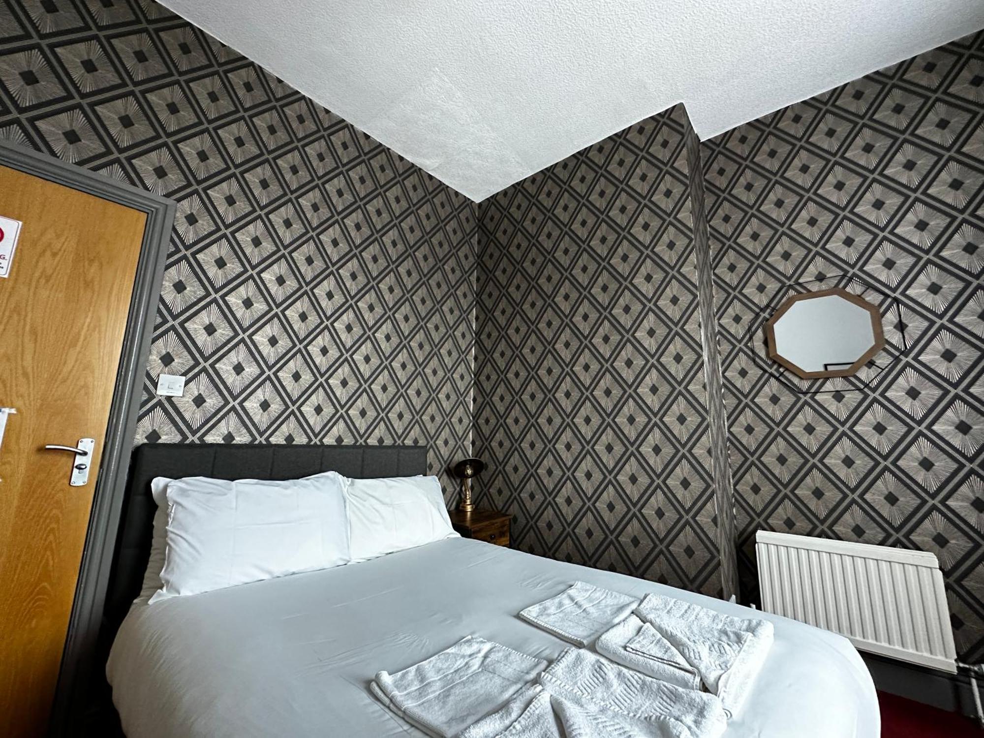 The Derby Hotel Barrow-in-Furness Exteriör bild