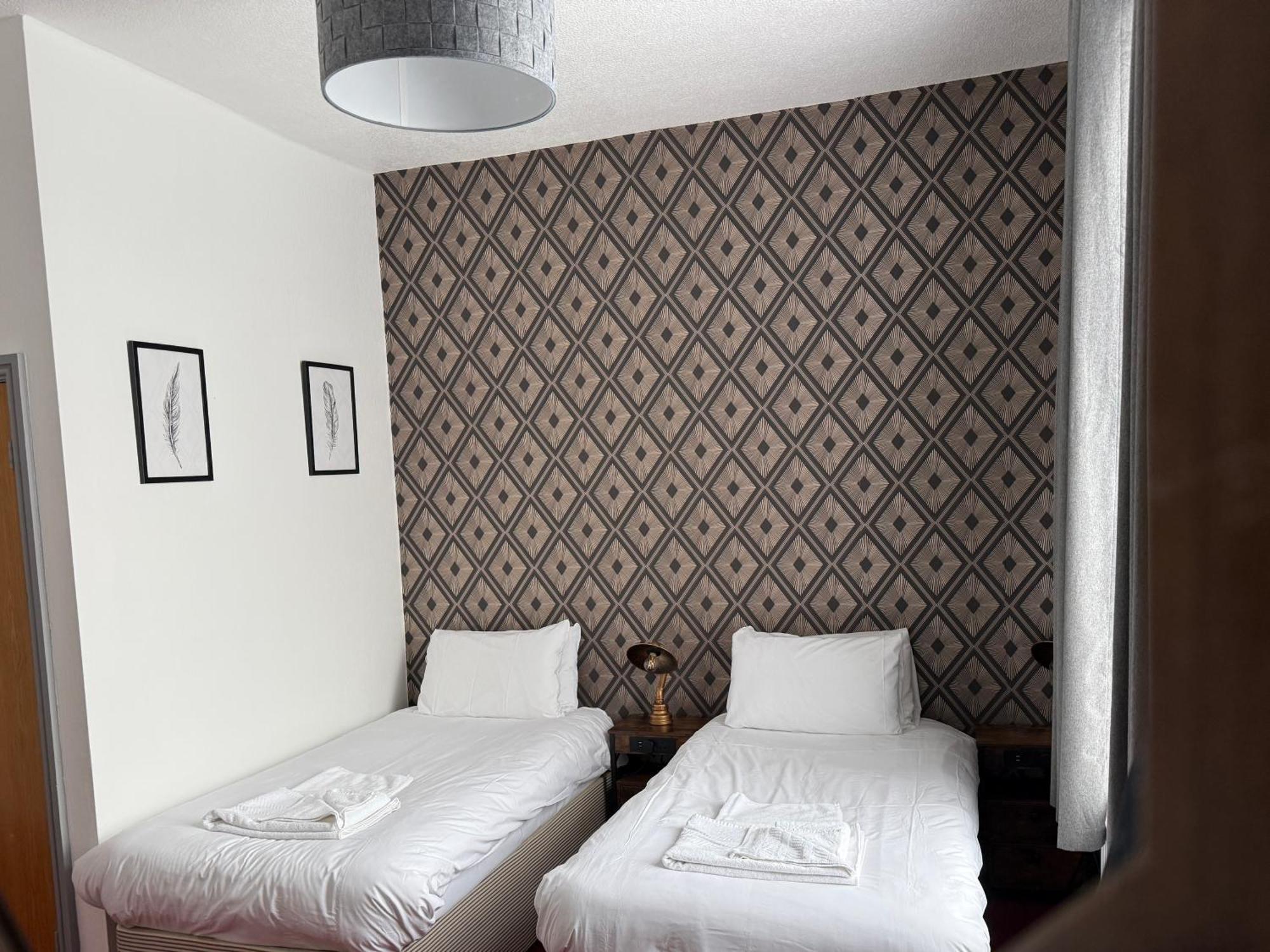 The Derby Hotel Barrow-in-Furness Exteriör bild